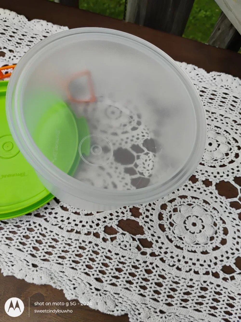 Tupperware Toys Cake Taker mini from play set base lid handle vintage 1980 - 90s